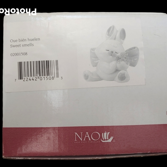 Lladro Nao sweet Smells porcelain figurine - Picture 4 of 4